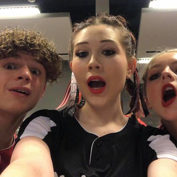 Meet your Posher, Veida - Picture 1 of 1